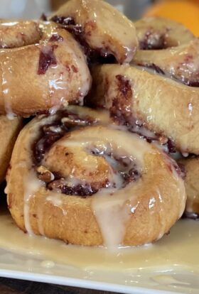 cranberry orange pecan sweet rolls