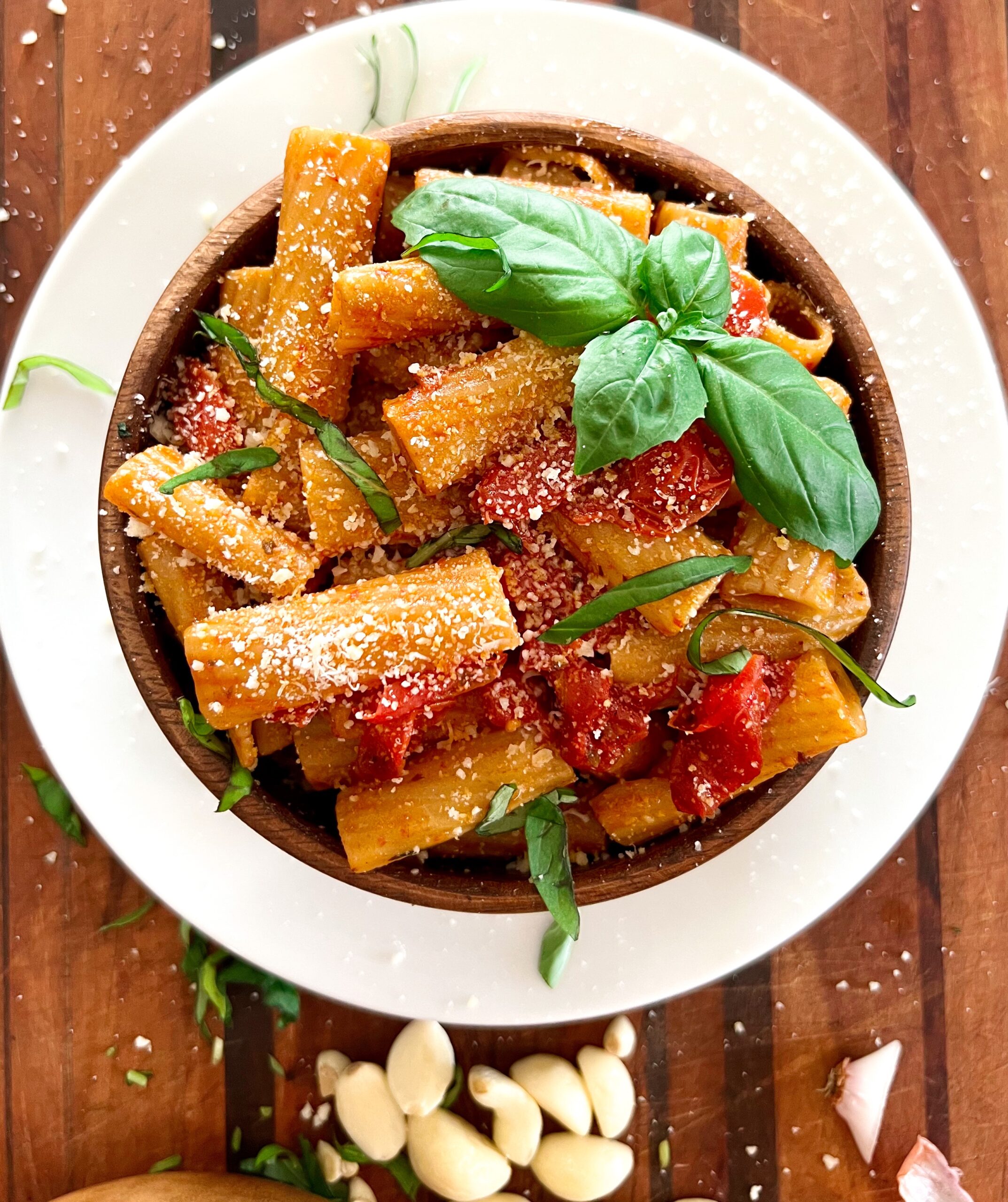 rustic tomato basil rigatoni