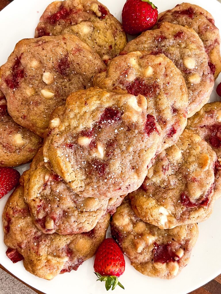 roasted strawberry white chocolate chip cookies